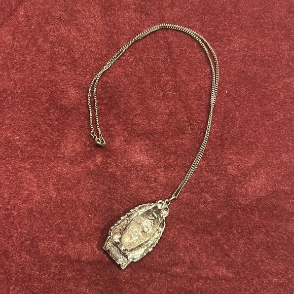 DEADSTOCK VINTAGE KISS GENE SIMMONS NECKLACE - Picture 3 of 3